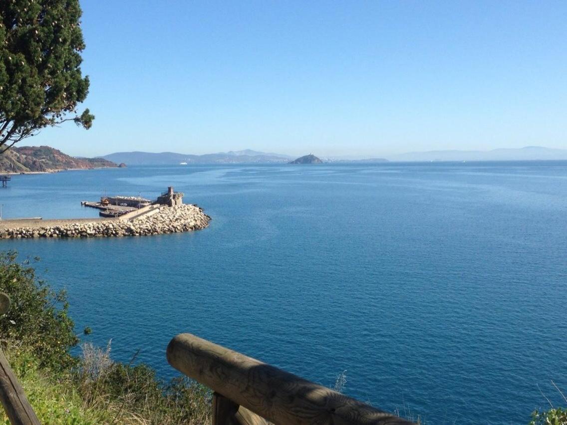 Appartamenti Estivi Anna E Pino Rio Marina Luaran gambar