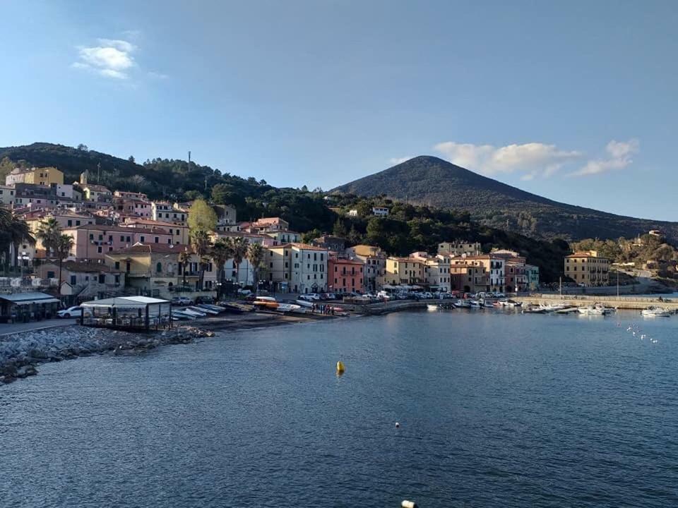 Appartamenti Estivi Anna E Pino Rio Marina Luaran gambar